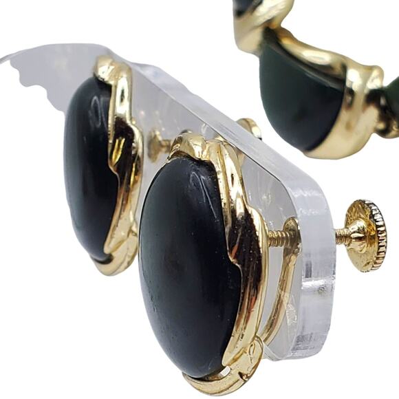 Green Lucite Choker & Earrings Gold Tone Screw Back LISNER Necklace Thermoset - Picture 9 of 10